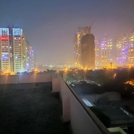 Yog Bhawan Aparthotel Greater Noida Exterior photo