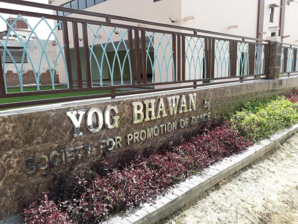 Yog Bhawan Aparthotel Greater Noida Exterior photo